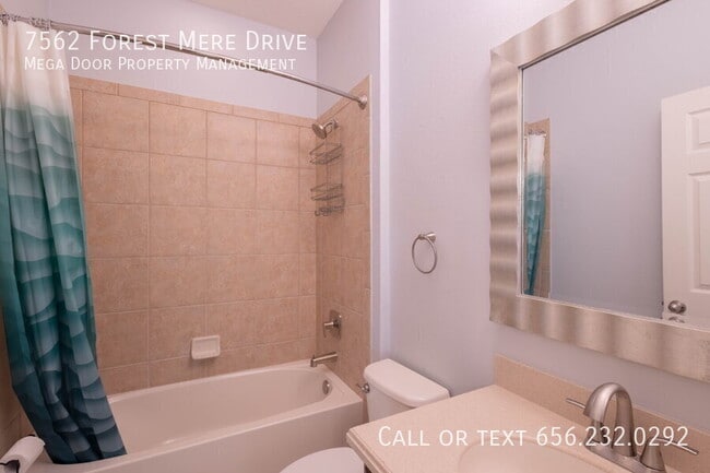 Building Photo - 7562 Forest Mere Dr