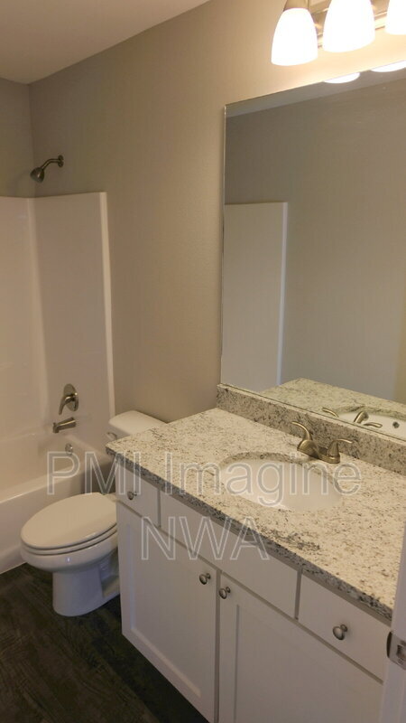 Building Photo - 474 N Yona Ln