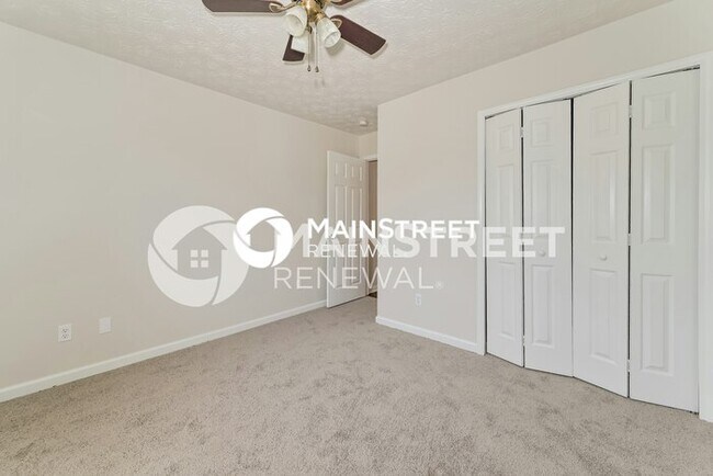 Building Photo - 3 Bedroom Pet-Friendly Home in KNOXVILLE, ...