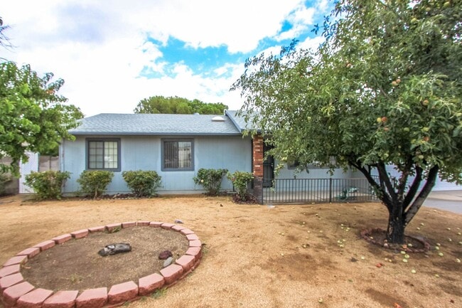 Primary Photo - Four Bedroom in Prescott Valley
