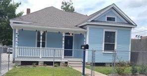 Building Photo - 1813 Gentry St