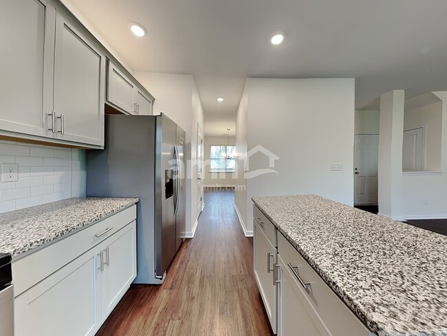 Building Photo - 122 Preservation Drive