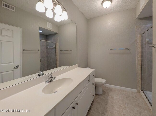 Building Photo - 1300 Riverplace Blvd