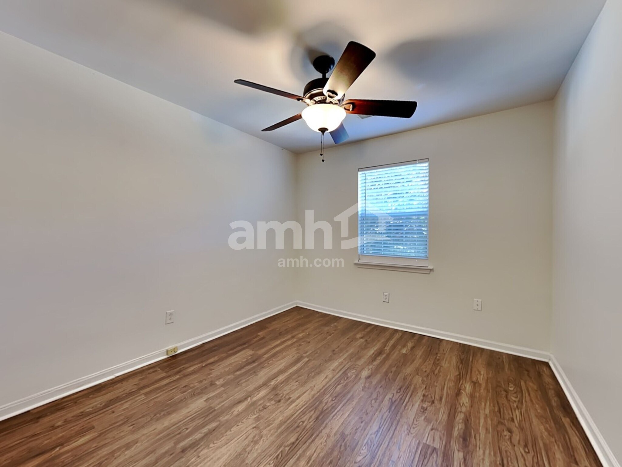 Building Photo - 328 Rice Bay Dr