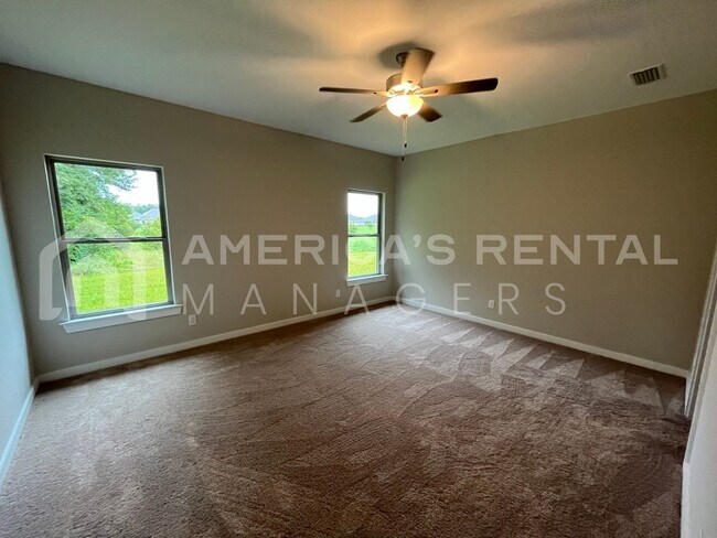 Building Photo - Home for Rent in Foley, AL!!! Available to View Now!!!