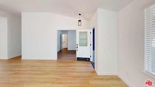 Building Photo - 1912 Veranda Ct