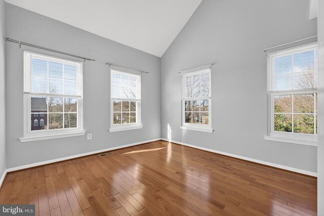 Building Photo - 2901 Mainstone Dr