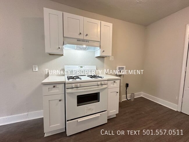 Building Photo - 4608 W 24th St
