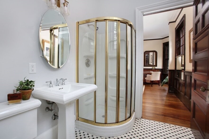 Building Photo - 36 Pinckney St