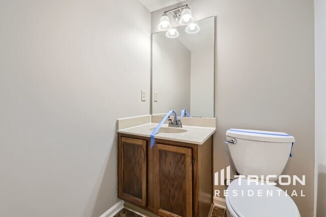 Building Photo - 255 Mercedes Trail