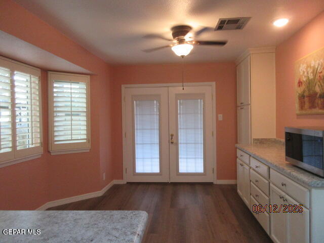 Building Photo - 739 Espada Dr