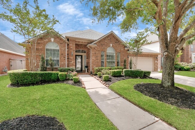 Primary Photo - 8030 Crescent Knolls Dr