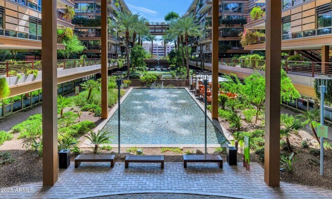 Building Photo - RESORT STYLE 3 BED 2.5 BATH HOME AT OPTIMA...