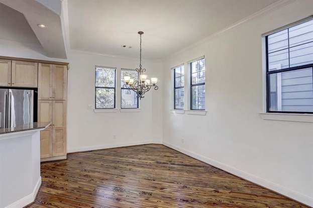 Building Photo - 2412 Charleston St