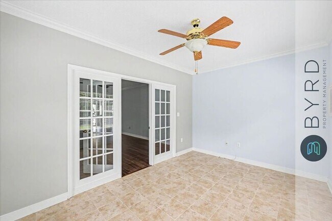 Building Photo - 4706 Twin Hickory Lake Dr