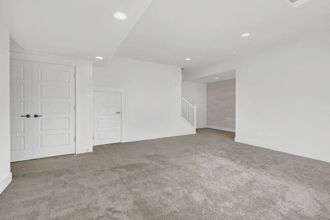 Building Photo - 11110 E 26th Ave