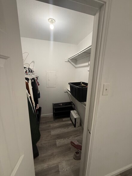 Main bedroom closet - 2835 Keller Springs Rd
