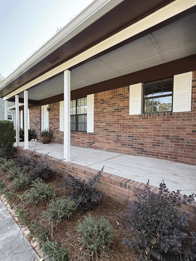 Building Photo - 4728 Pimlico Dr