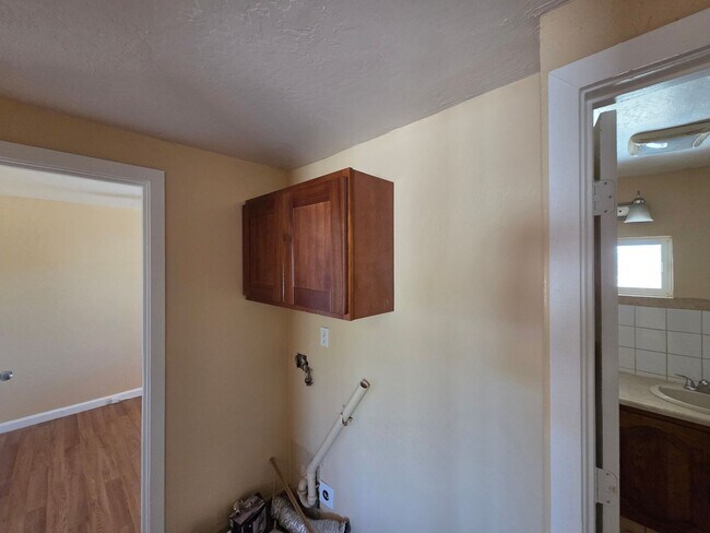 Building Photo - Queen Creek 3 bed / 2 bath on just under 5 Acres! No HOA!
