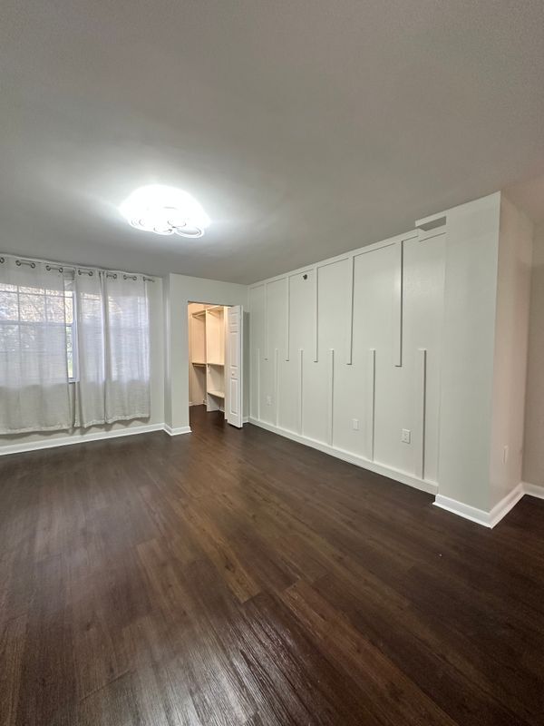 Building Photo - 3143 Clint Moore Rd