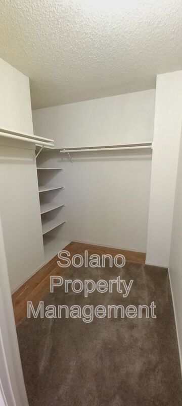 Building Photo - 3210 Mustang Cir