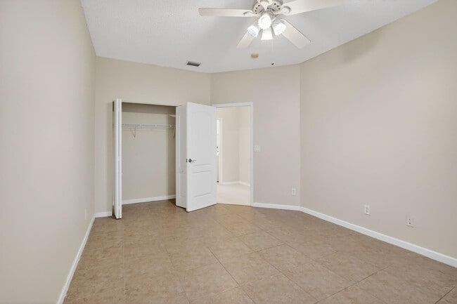 Building Photo - 19343 SW 60th Ct