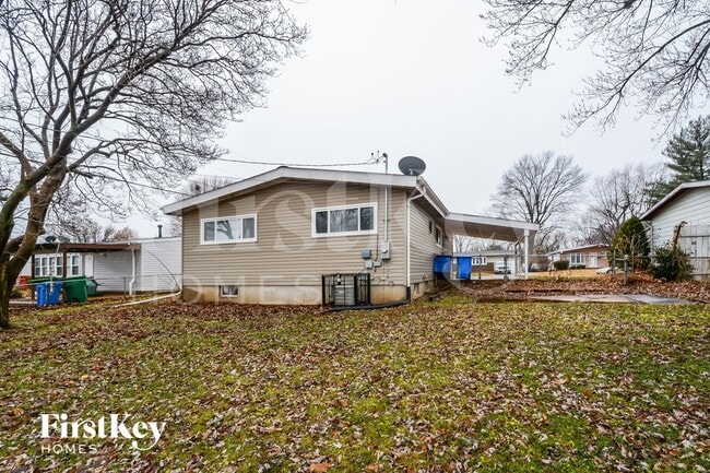 Building Photo - 1295 Ensenada Dr