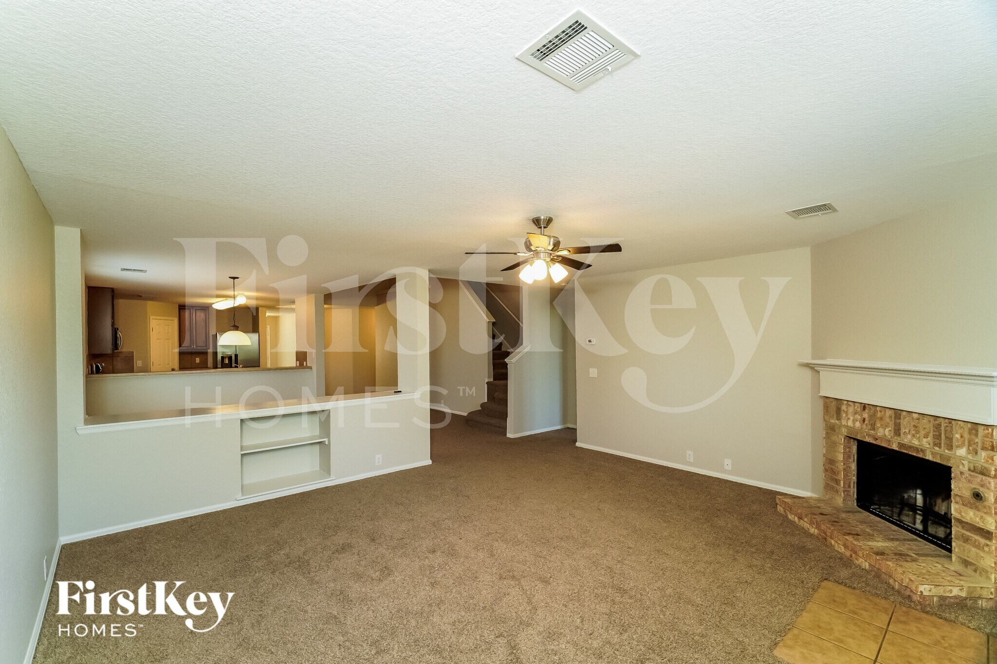 Building Photo - 3838 Sausalito Fern