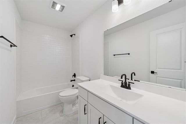 Building Photo - 1412 Elliott Rd