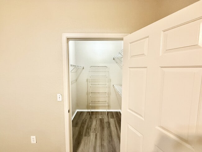 Building Photo - 2600 Robert Trent Jones Dr