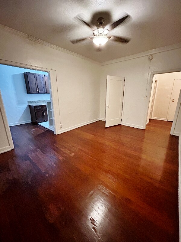 Primary Photo - 1523 N McCadden Pl