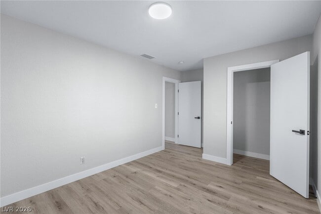 Building Photo - 139 Fir St