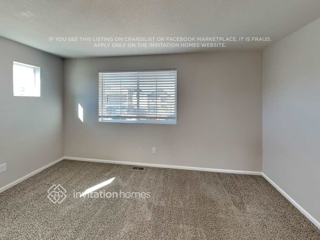 Building Photo - 26177 E Byers Pl