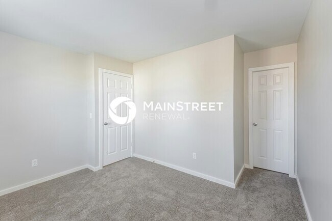 Building Photo - 4 Bedroom Pet-Friendly Home in WESTMINSTER...