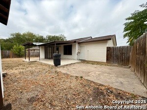 Building Photo - 2002 Cassandra St