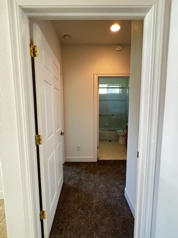 Building Photo - 11155 Ringtail Rd