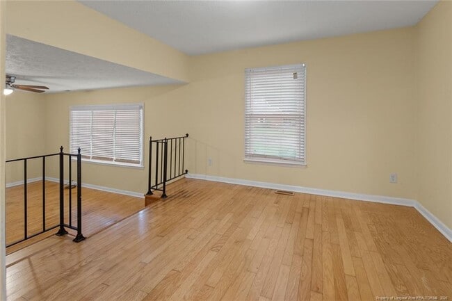 Building Photo - 7591 Beverly Dr