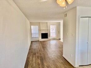 Building Photo - 1500 Bay Area Blvd