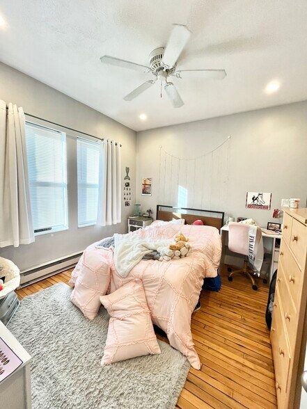 Building Photo - 1 Centre St