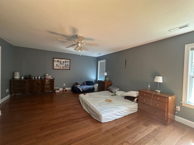 Building Photo - 509 Blue Angel Ct