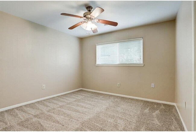Building Photo - 13822 Wickersham Ln