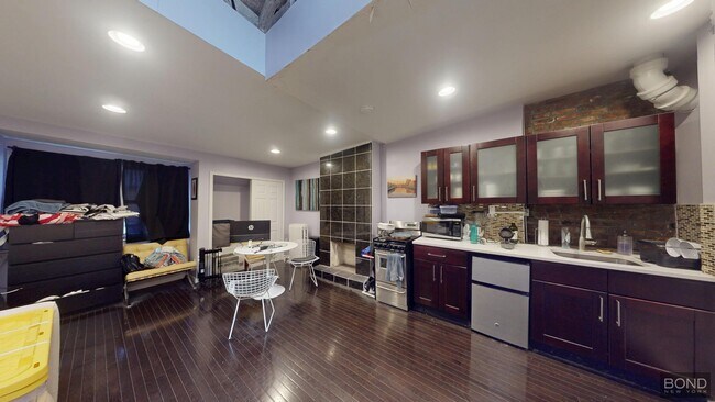 Floorplan - 18 West 37th Street