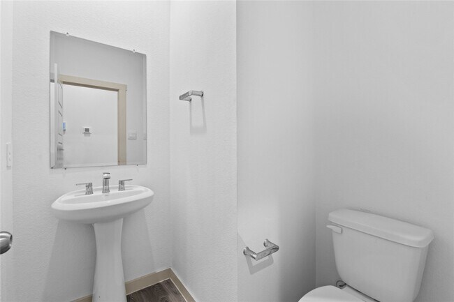 Building Photo - 2905 Highgate Hill Ln