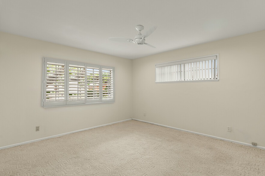 Building Photo - 817 Malone Dr