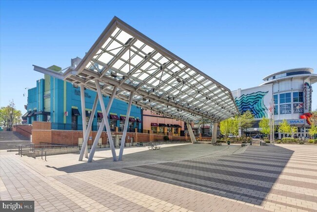 Building Photo - 7923 Eastern Ave NW