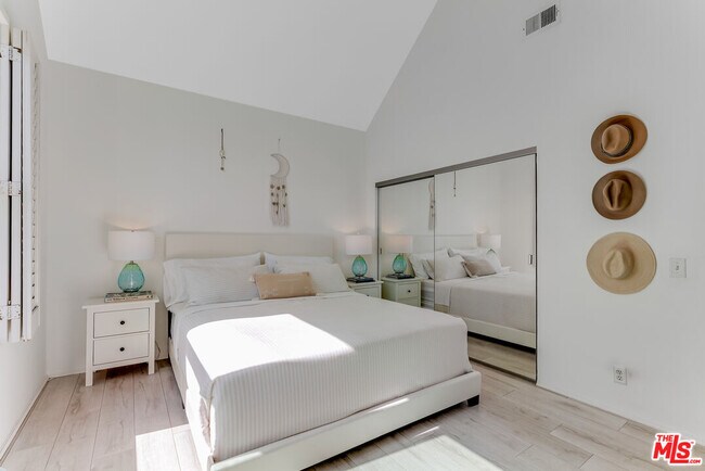 Building Photo - 28711 Pacific Coast Hwy