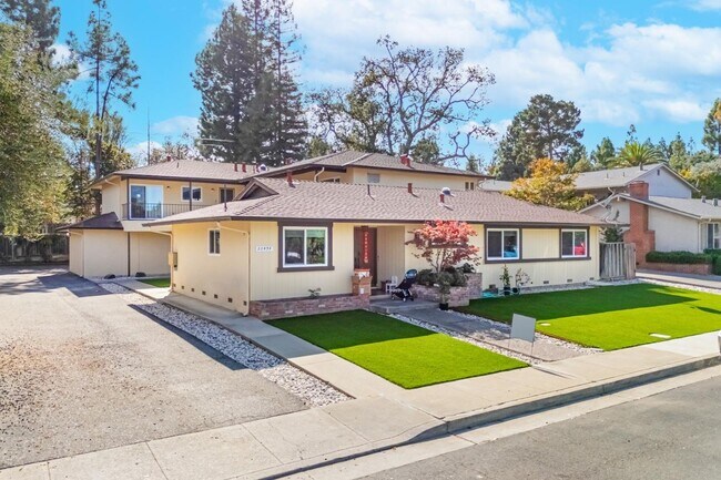 Primary Photo - 22434 Salem Ave