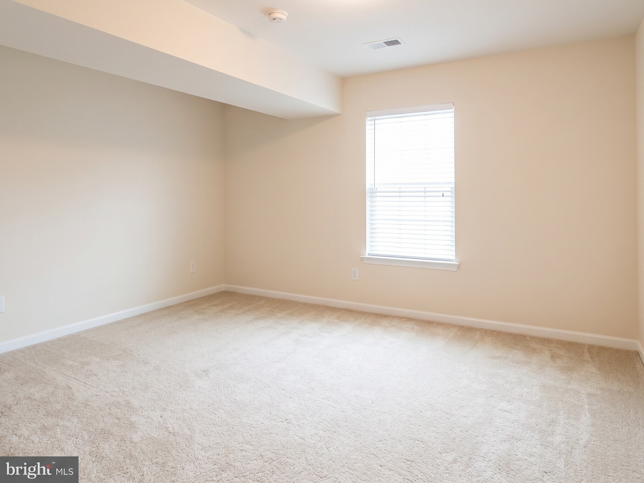 Building Photo - 4255 Talmadge Cir