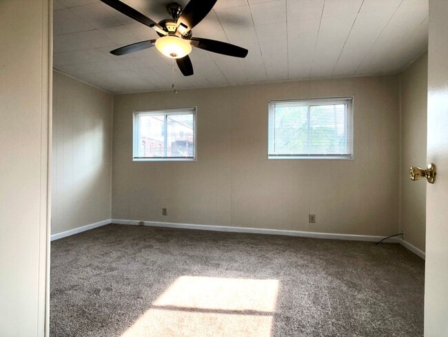 Building Photo - Mt Washington, 2 Bed 1.5 Bath House with Parking, A/C, Patio and More!