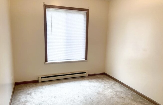 Building Photo - 1 Countryside Dr